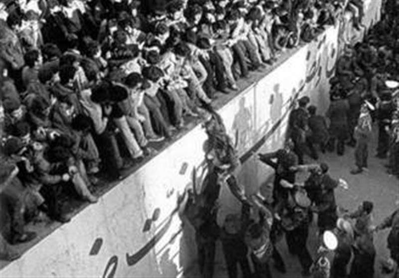۱۴ اسفند ۵۹؛ روزی که لیبرال ها به رهبری بنی صدر 